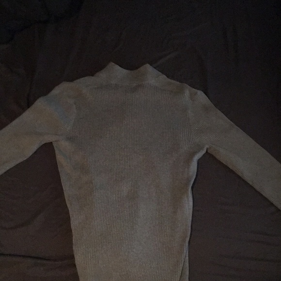 Micheal Kors sweater top - Picture 2 of 4